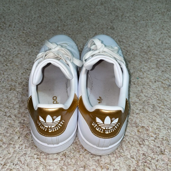 Adidas Gold and White Stan Smith - Picture 3 of 6